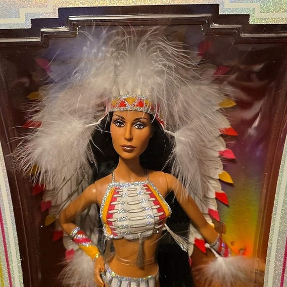 Cher Barbie Collector- Black Label - Picture 6 of 9